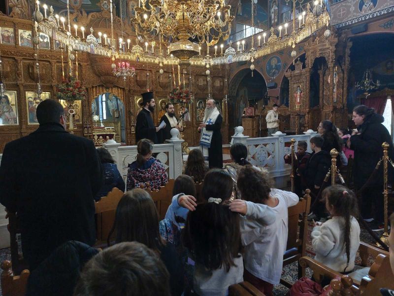 Χριστουγεννιάτικη Κατασκήνωση στην πόλη 2025